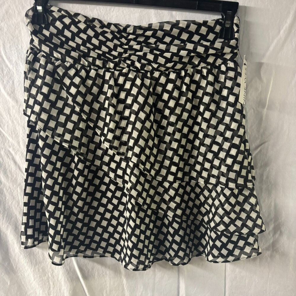 Nine West Women Black/White Squares Easy Ruffle High-Rise Mini Skirt-Small